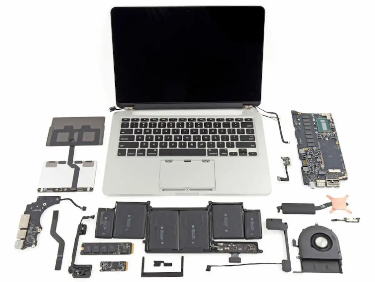 Сложный ремонт Apple MacBook Pro в Слободском