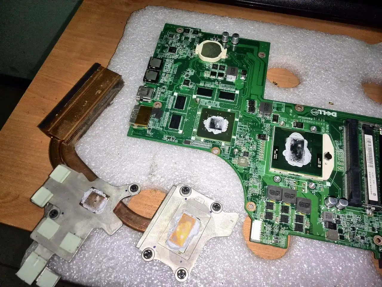 чистка ноутбука Dell в Слободском